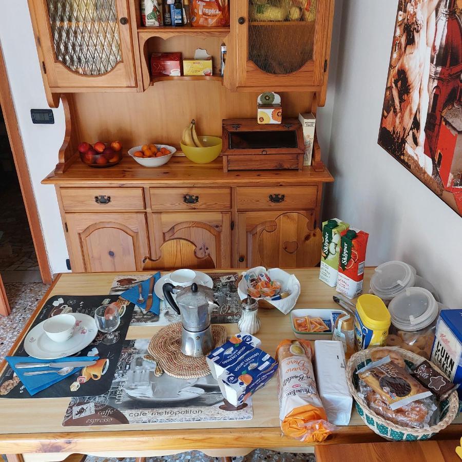 Bed And Breakfast Arcobaleno Bolonia Exterior foto