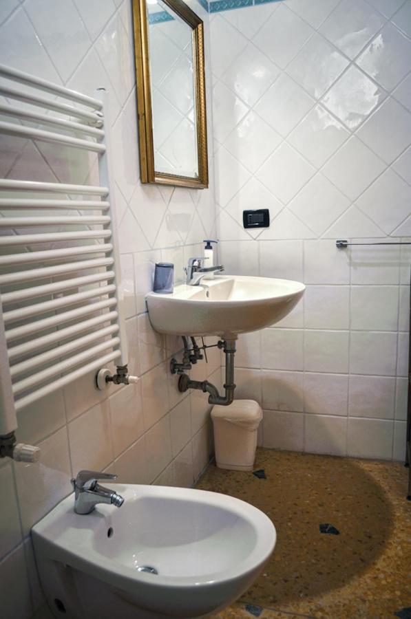 Bed And Breakfast Arcobaleno Bolonia Exterior foto